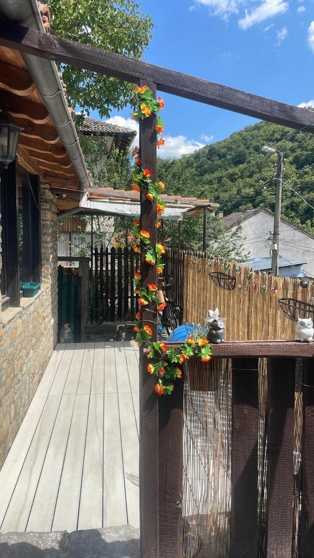 The Base- Balance Hub Hotel Veliko Tarnovo Exterior photo